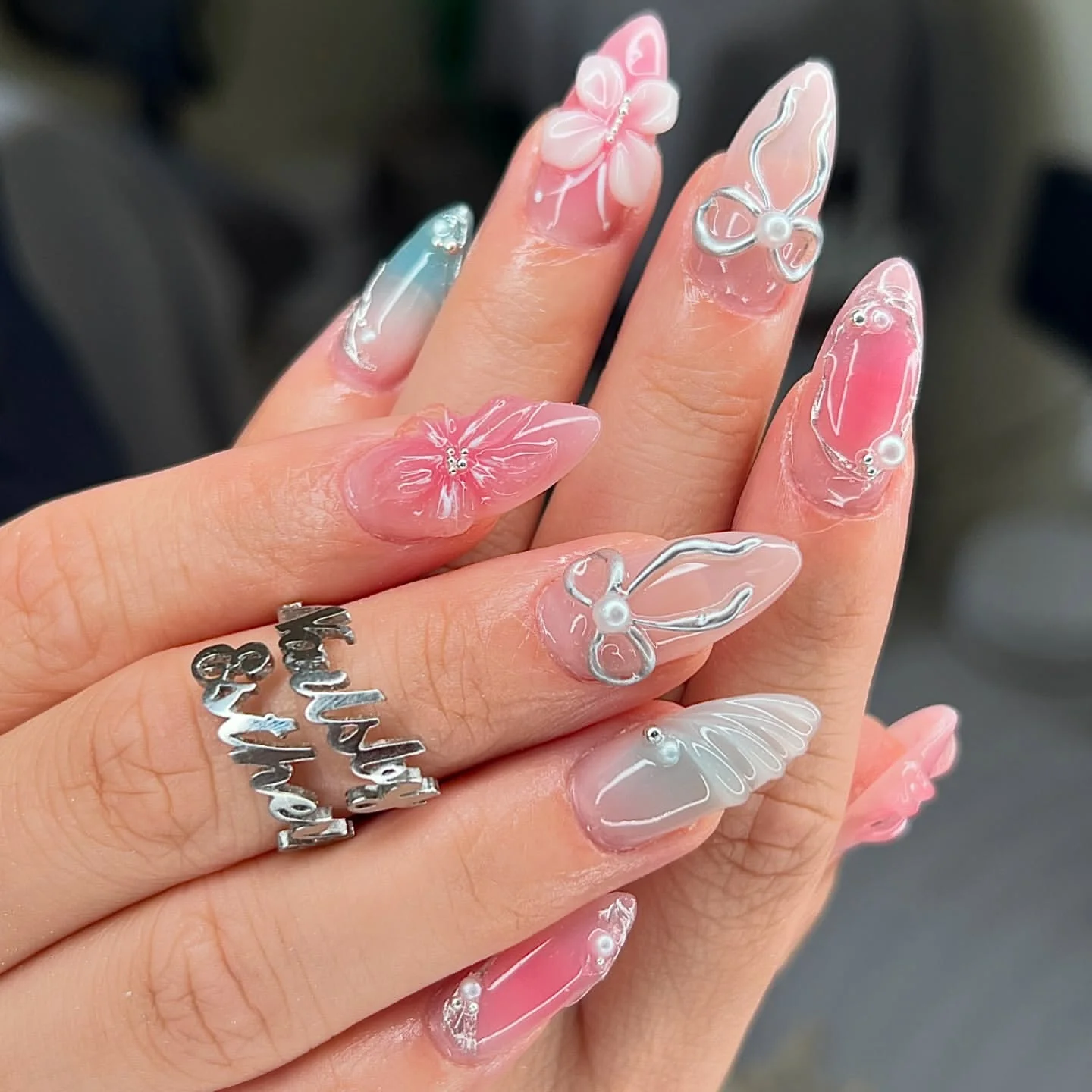 Thumb 5